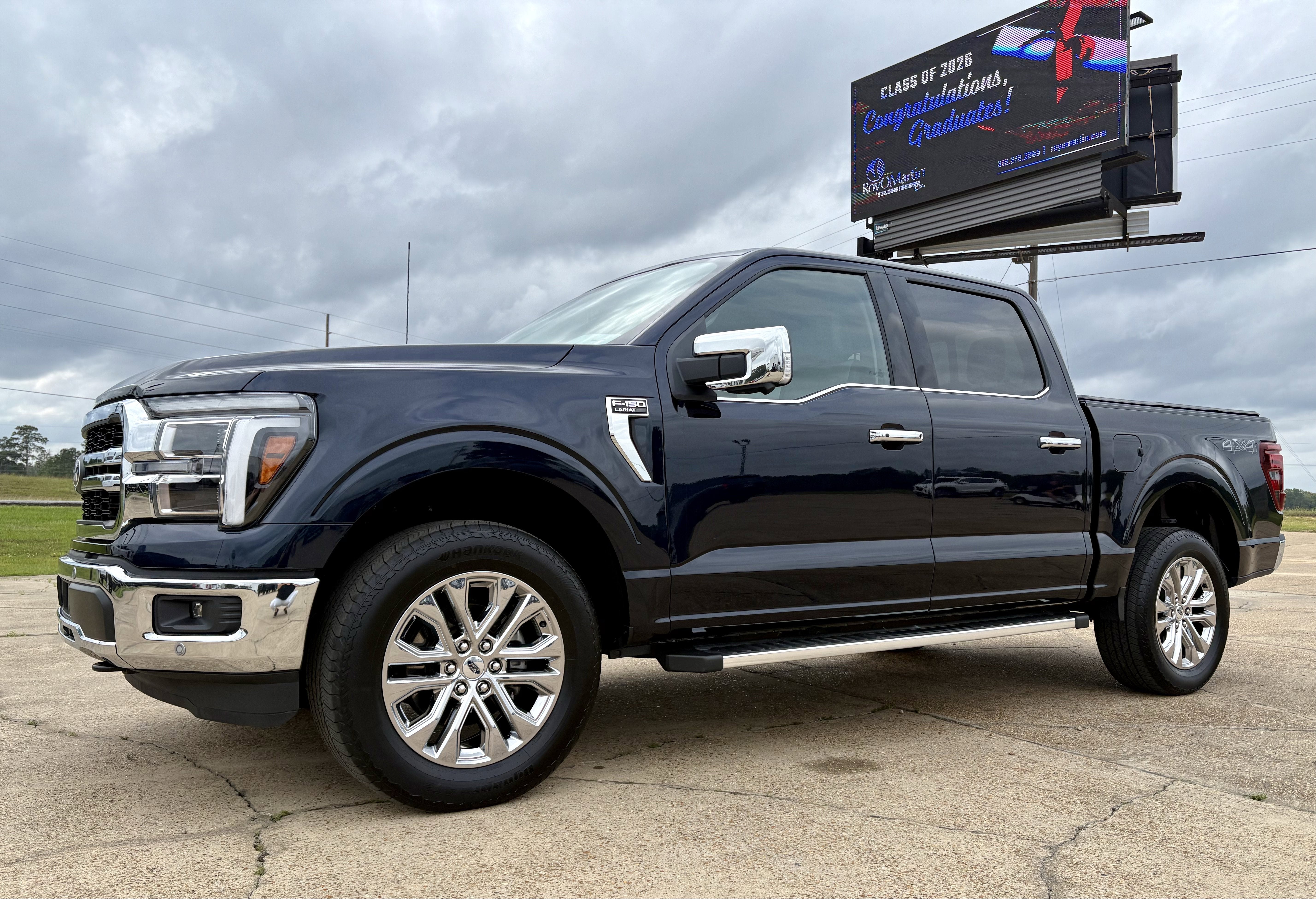 2025 Ford F-150 — side profile view
