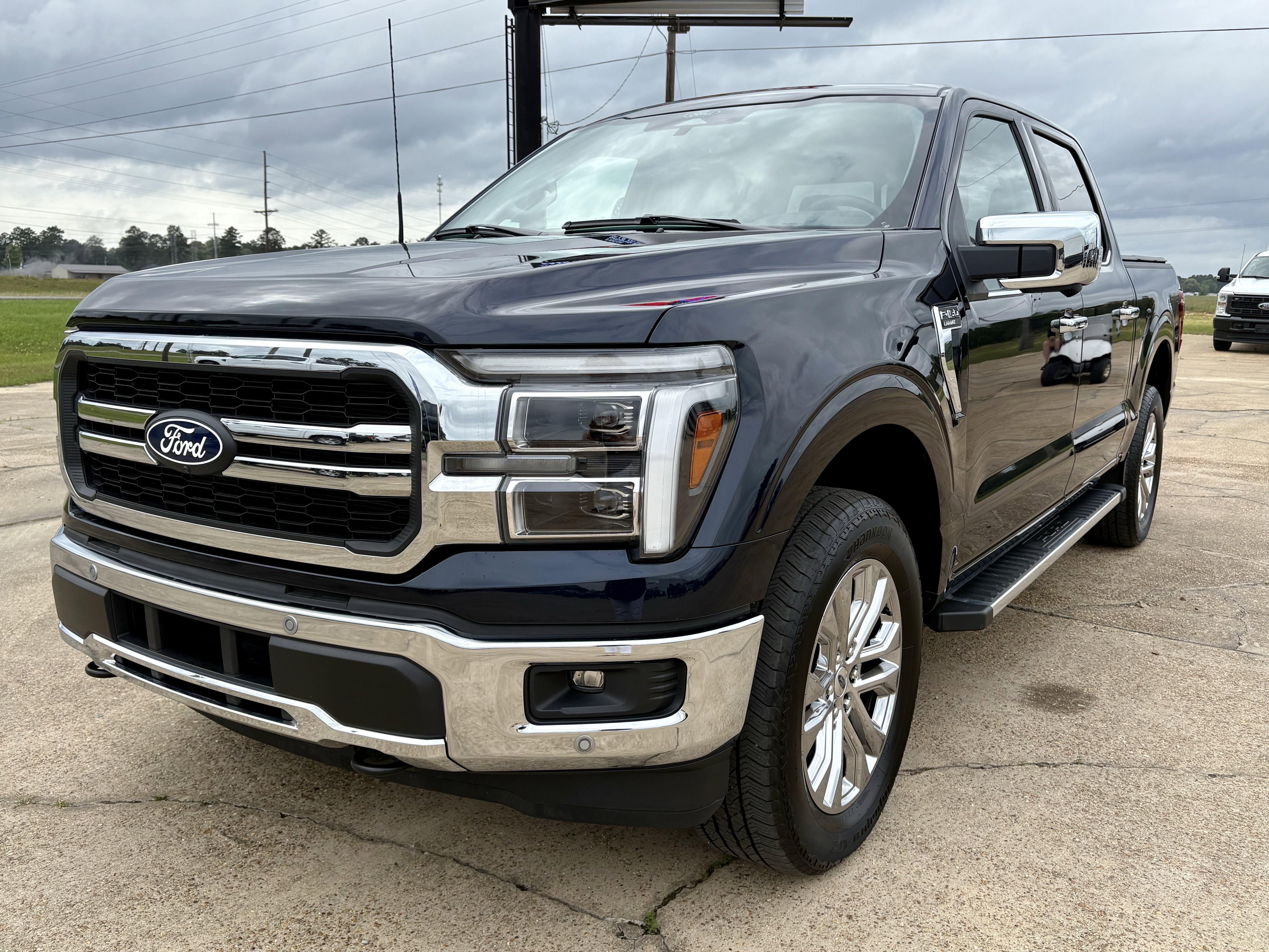 2025 Ford F-150 — rear three-quarter view